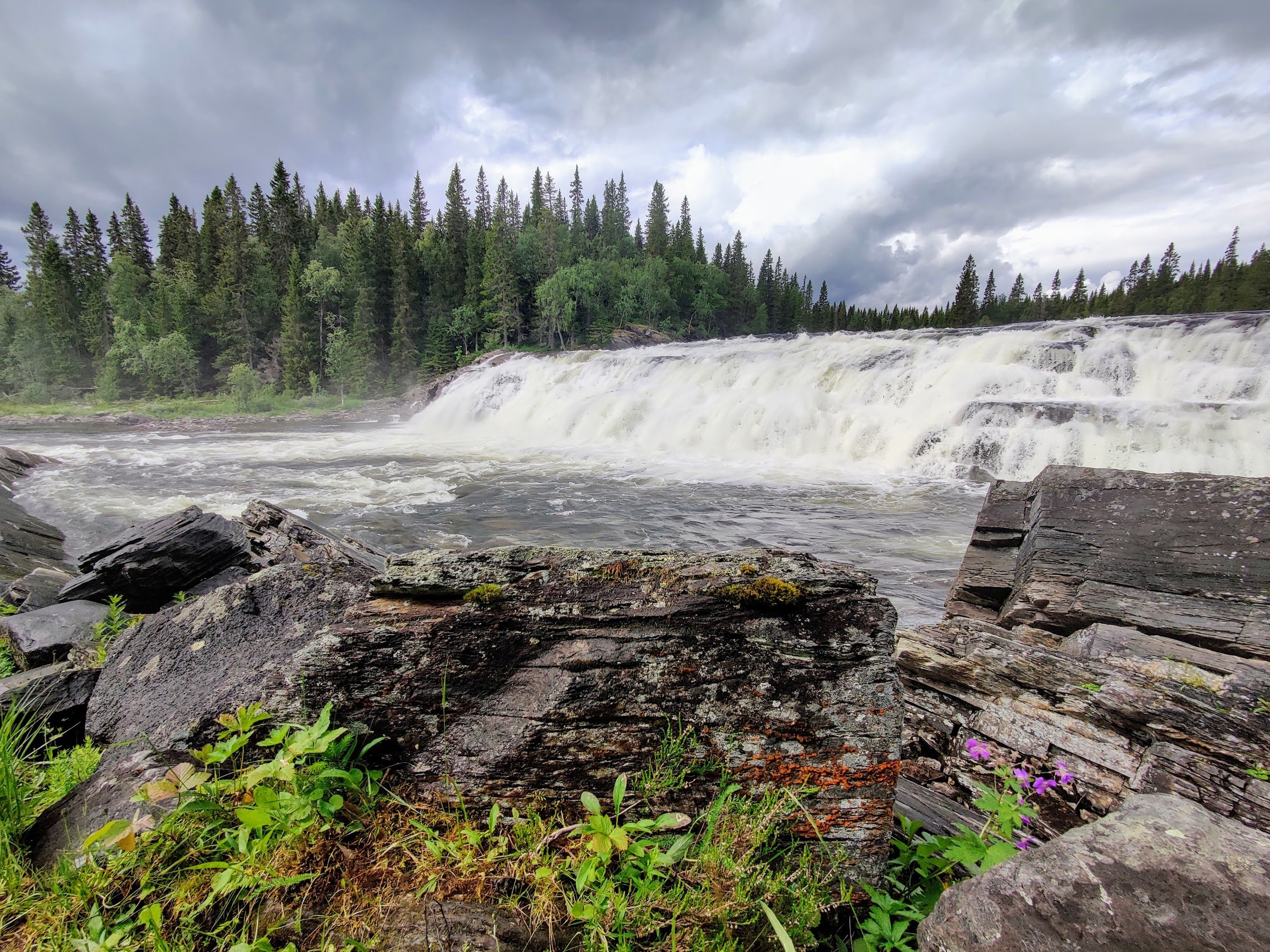 Rengsfallet (Rengs Falls), Valsjöbyn